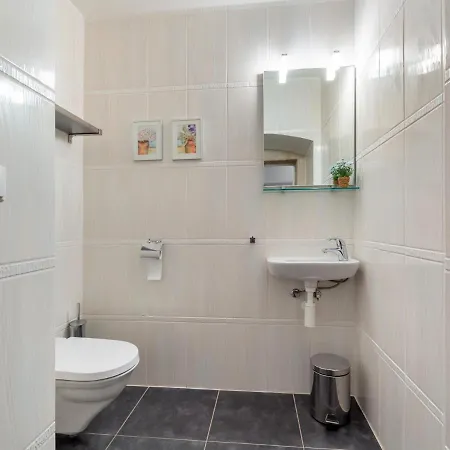 Frilo By Interhome